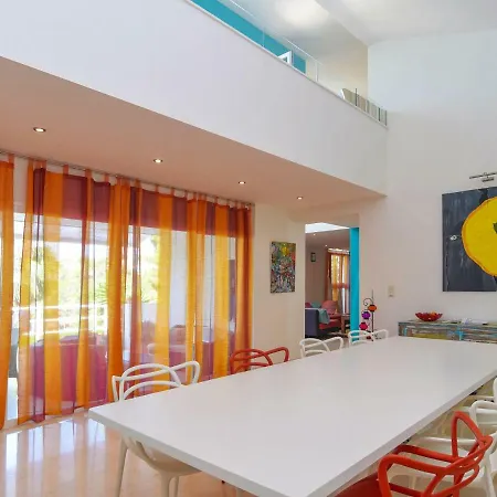 Lavish Villa By The Golf Grounds In Altea With Private Pool Villa *